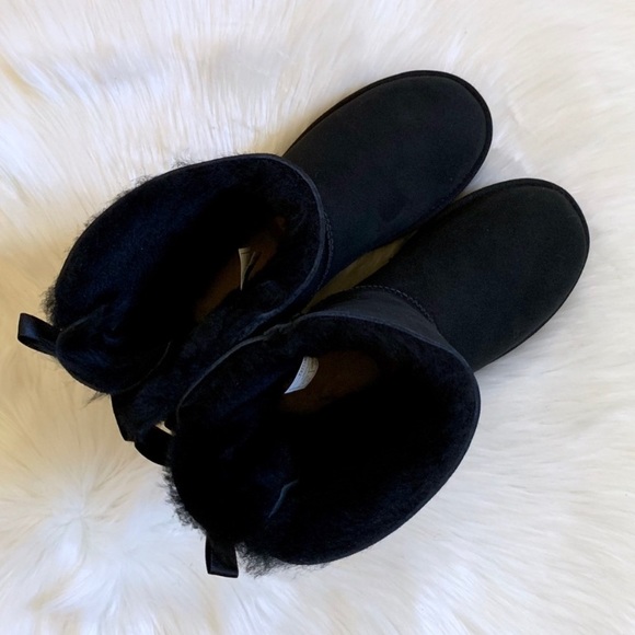 UGG Black Bailey Bow II Boots - Picture 5 of 8